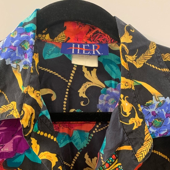 Soft pattern blouse - Picture 3 of 3